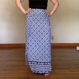 ❤️3/20❤️Faded Glory small 4/6 maxi skirt